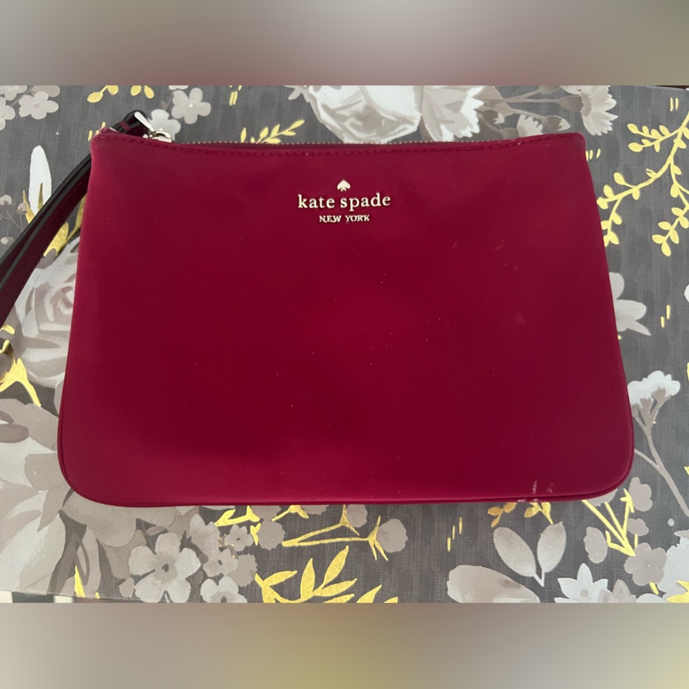 Kate Spade Maroon Wristlet